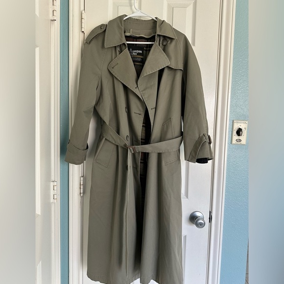 Vintage London Fog Khaki Double Breasted Trench Coat Size 12 Petite Plaid Lined - Picture 6 of 6